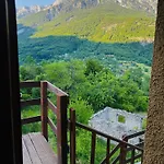 Gjoni Vendégház 3*