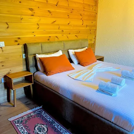 Guest house Gjoni